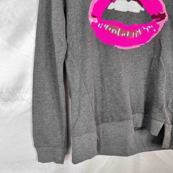 Juicy Couture Sequin Lip Graphic Sweatshirt Gray Pullover Women’s Medium - Picture 2 of 10